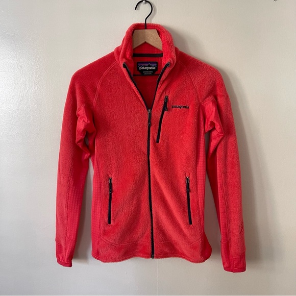 Patagonia Jackets & Blazers - Patagonia Zip Up Women’s Fuzzy Pink Fleece